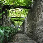 Hotel As Pedras Roxos