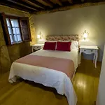 Hotel As Pedras Roxos