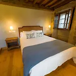 As Pedras Hotel Roxos