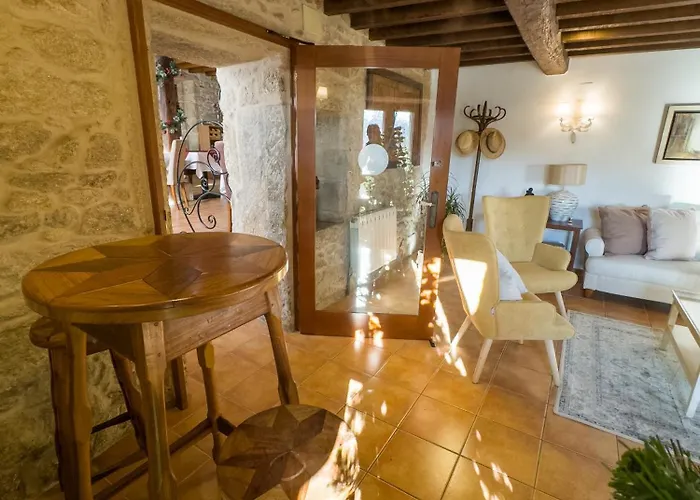 Hotel As Pedras Roxos